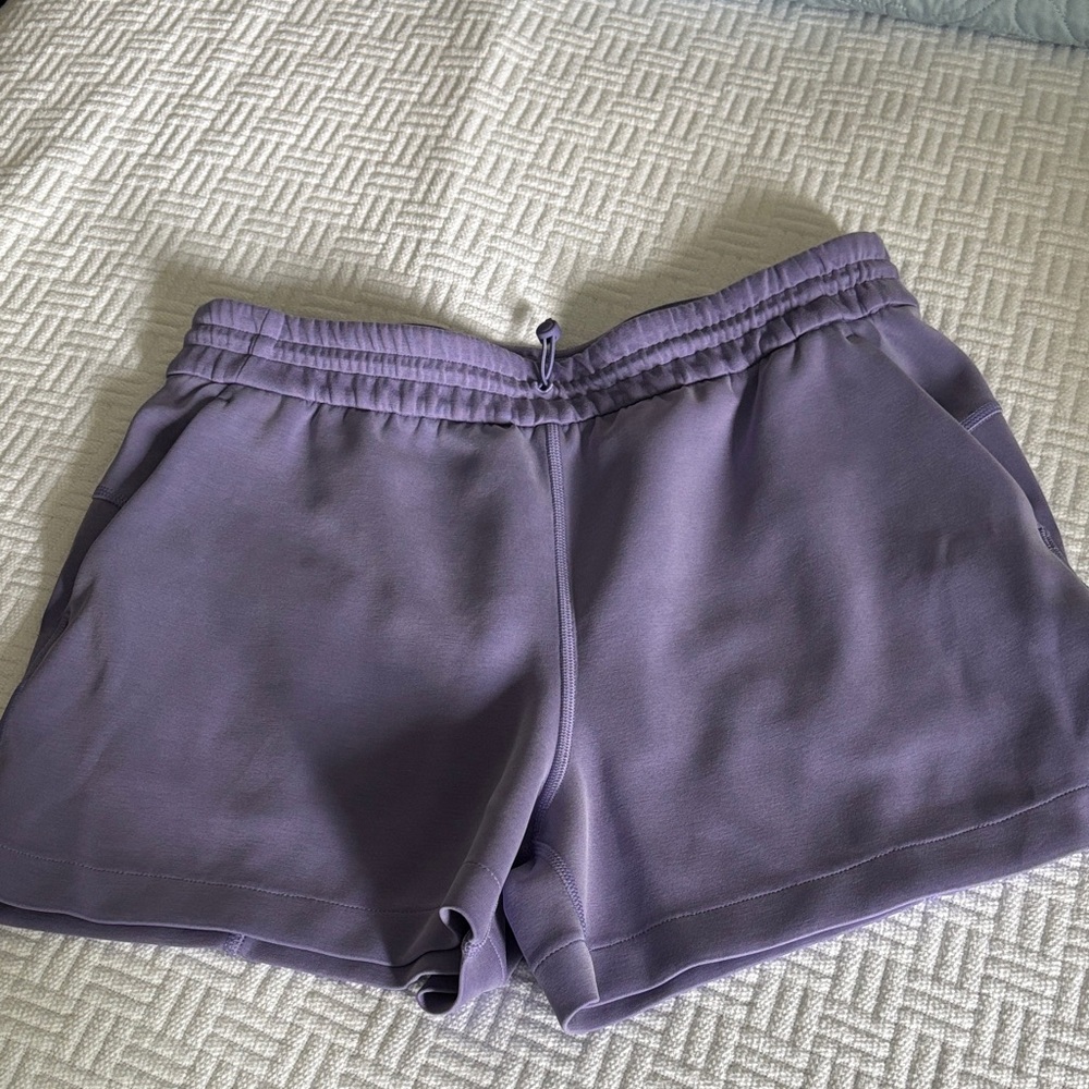 Lululemon Softstreme shorts